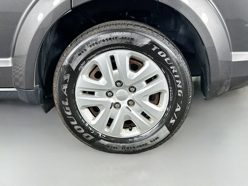 Used 2018 Dodge Journey SE image 33