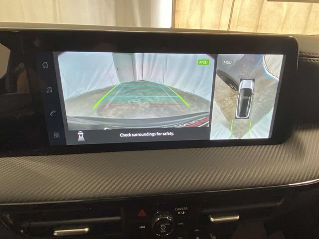 New 2026 Nissan Kicks SR w/ Cold Weather Package FWD image 16