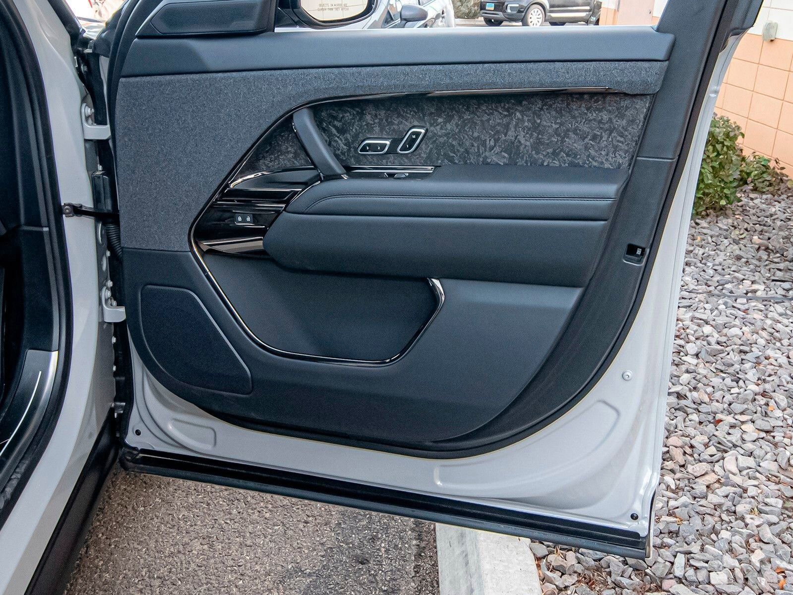 New 2025 Land Rover Range Rover Sport Dynamic SE image 42