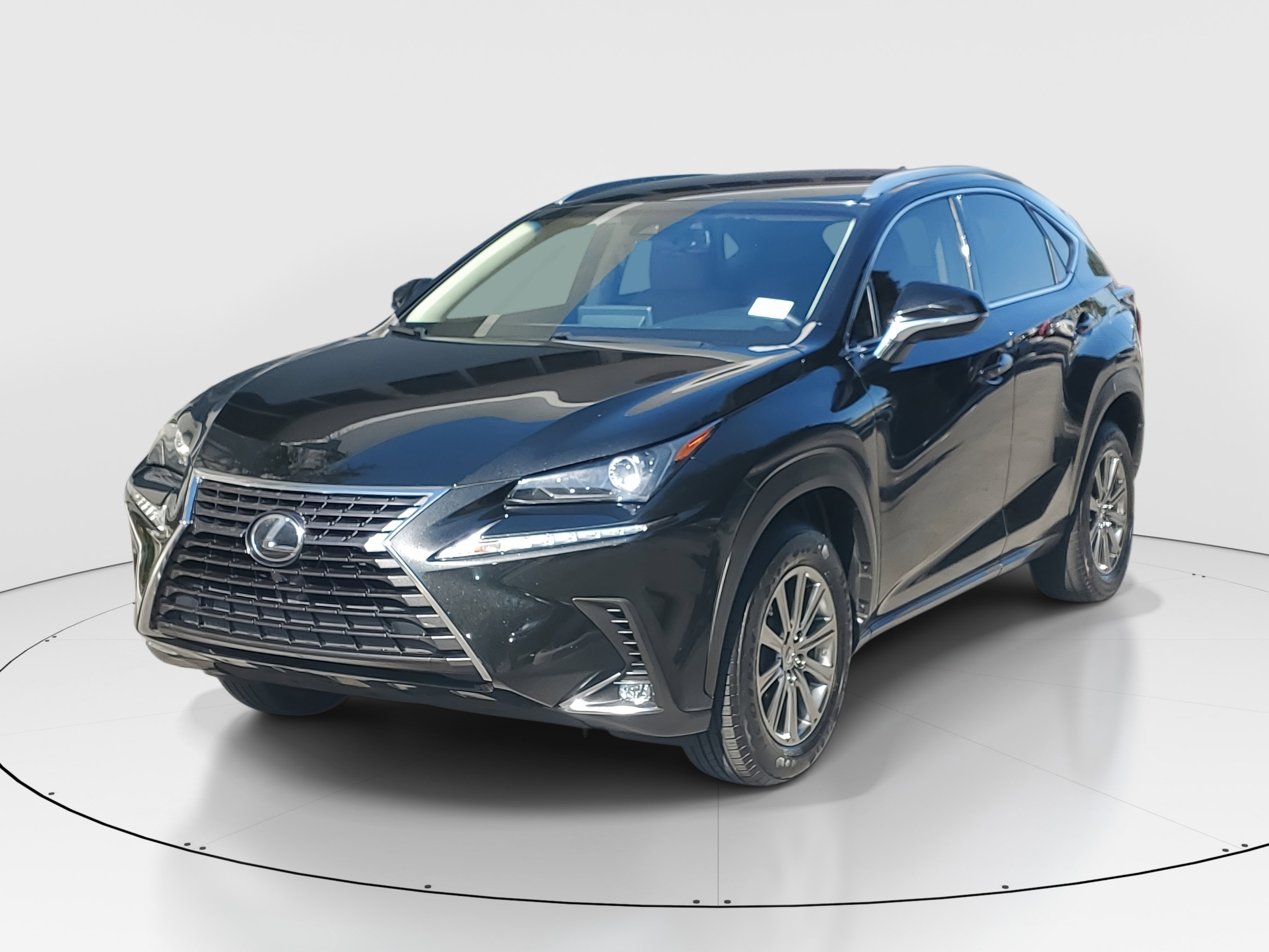 Used 2019 Lexus NX 300 FWD image 4