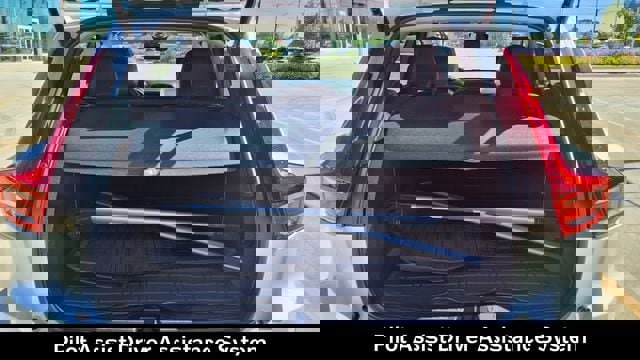 Certified 2023 Volvo XC40 B5 Plus w/ Driver Assist Package image 11