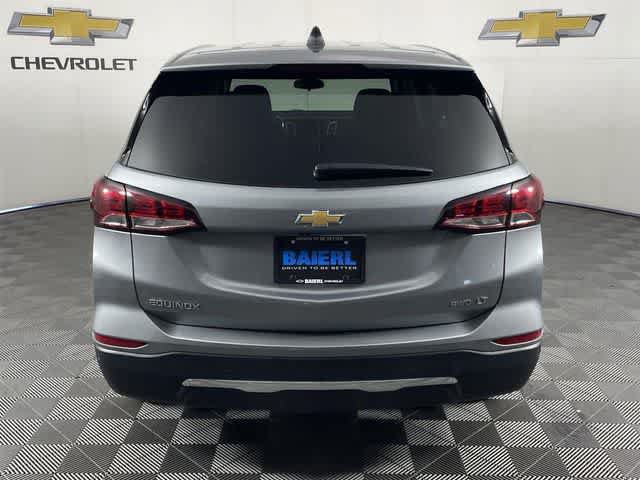 Used 2024 Chevrolet Equinox LT AWD/4WD image 4
