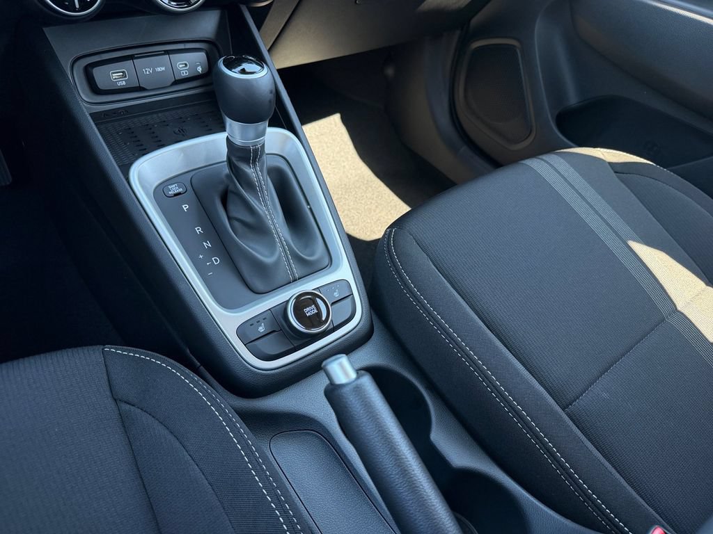 New 2026 Hyundai Venue SEL FWD image 23