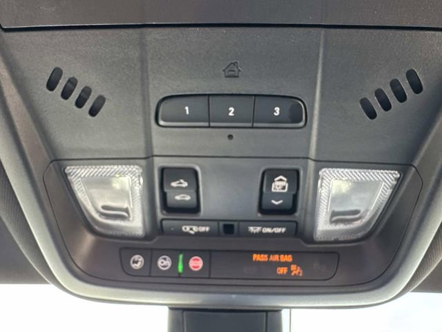 Used 2023 Cadillac XT6 Luxury image 22