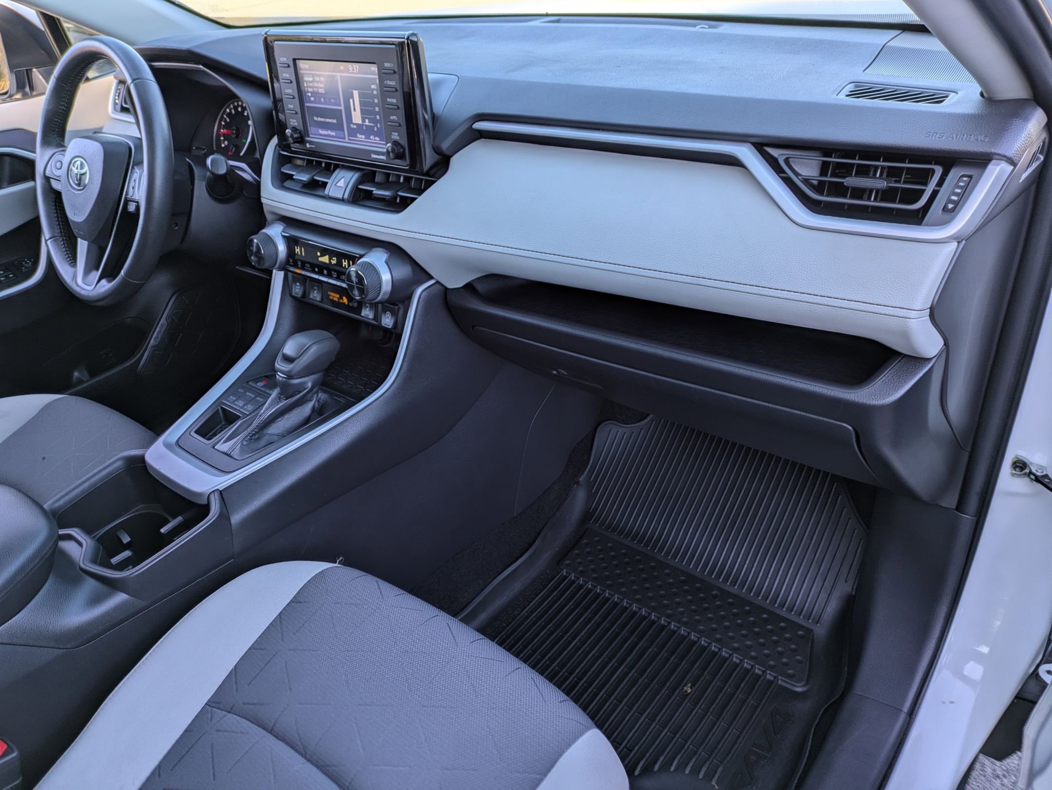 Certified 2022 Toyota RAV4 XLE image 26