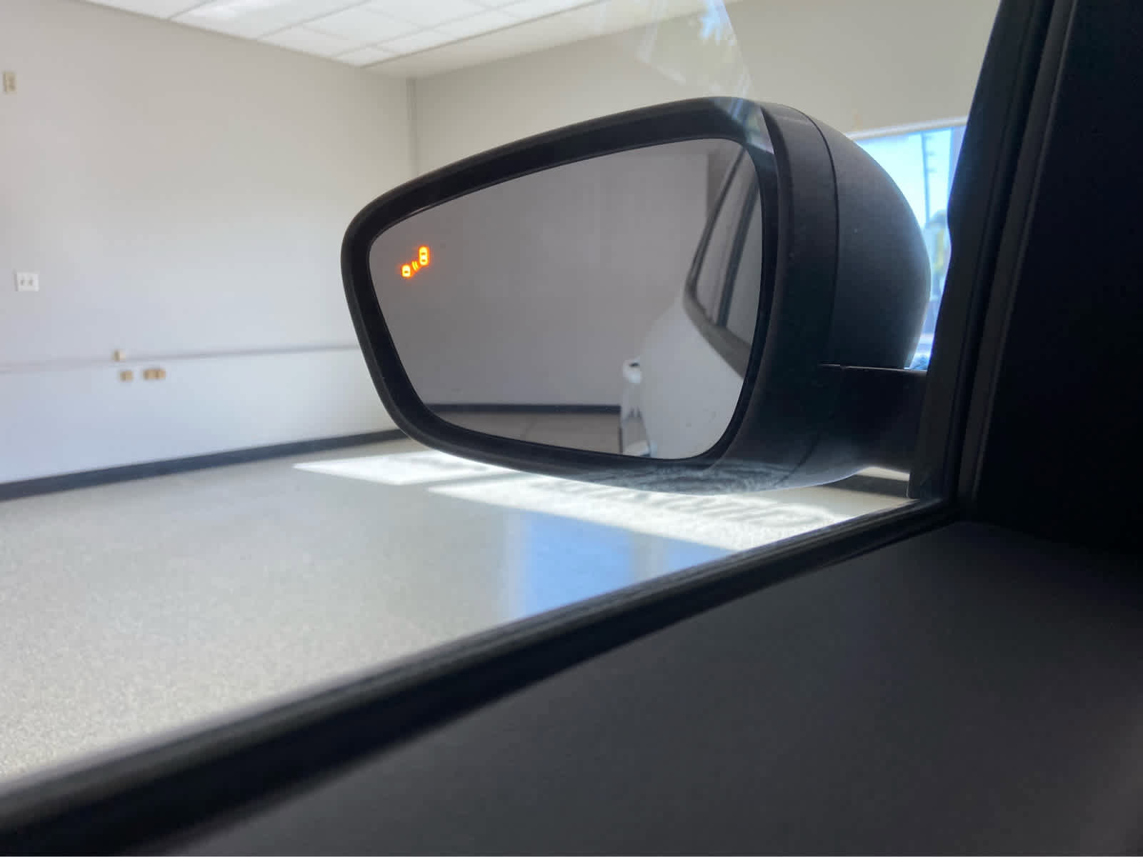 Used 2022 Ford Escape SE w/ Convenience Package image 36