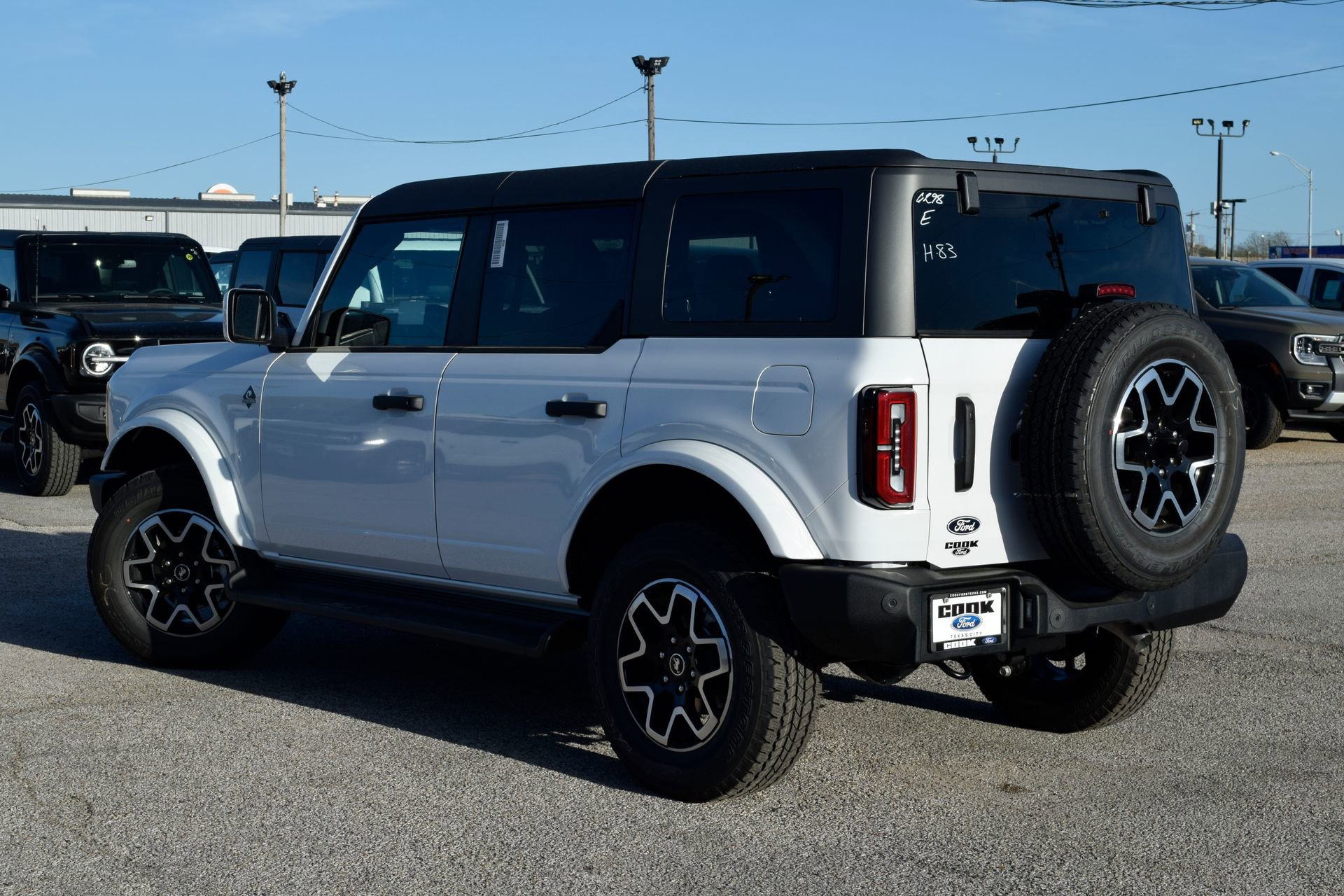 New 2026 Ford Bronco Outer Banks image 4