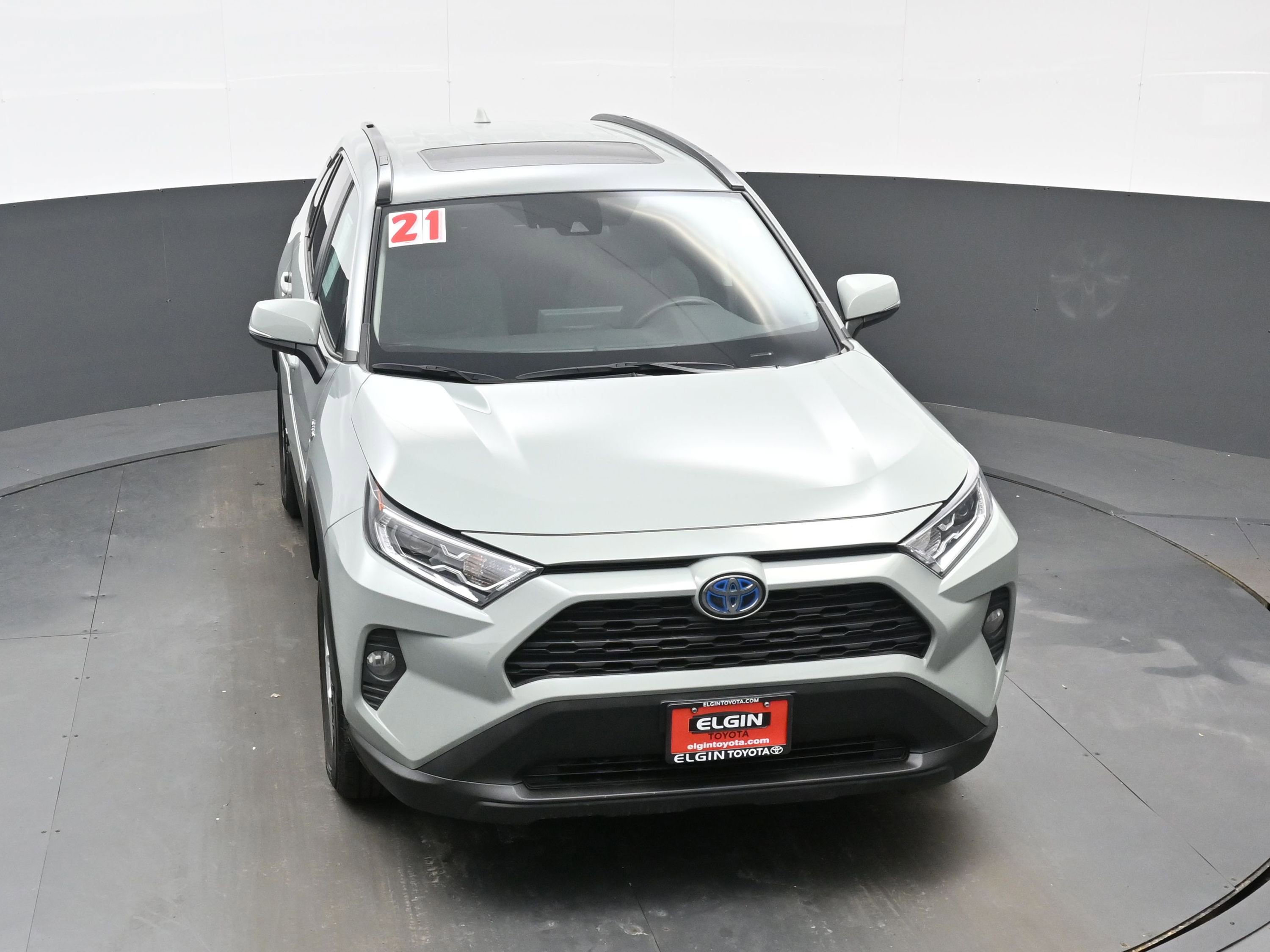 Used 2021 Toyota RAV4 XLE w/ Convenience Package image 35