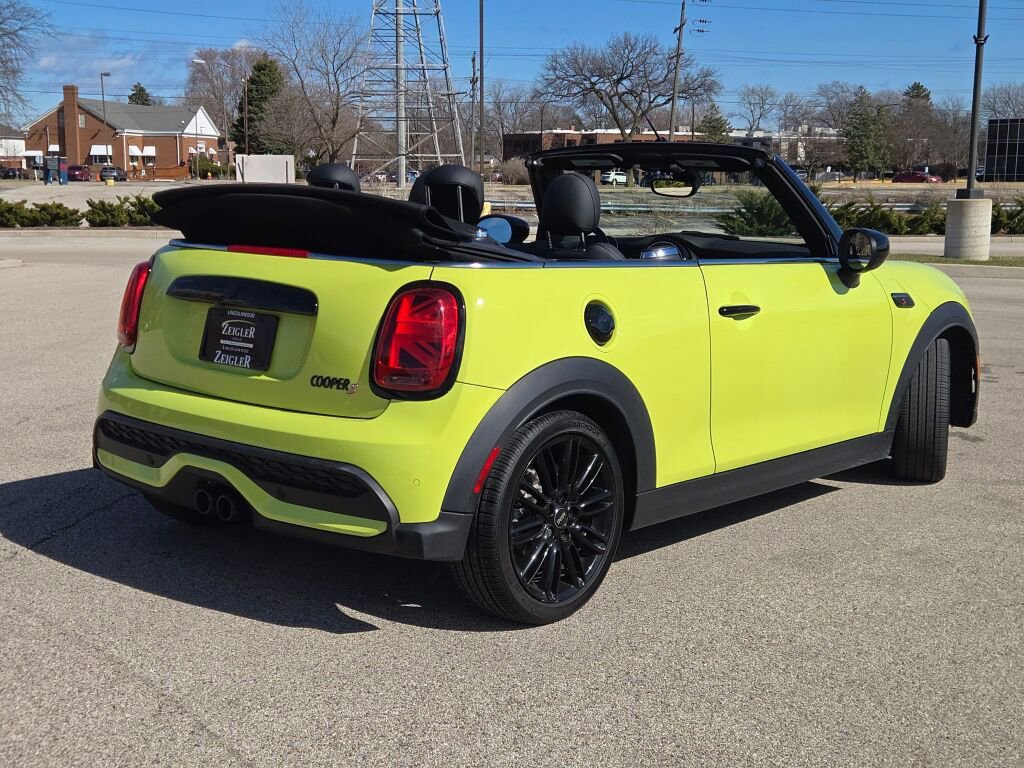Used 2023 MINI Cooper S FWD image 9