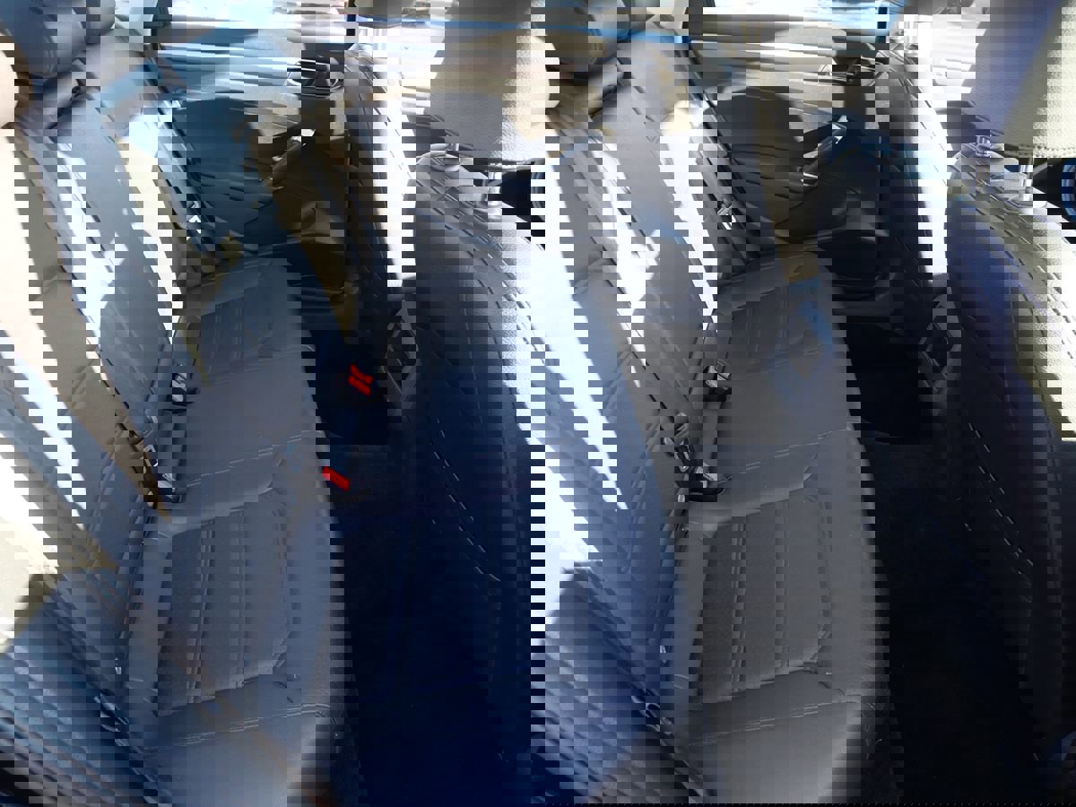 Used 2017 Volkswagen Passat 1.8T R-Line image 27