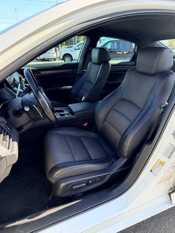 Used 2020 Honda Accord Sport image 14