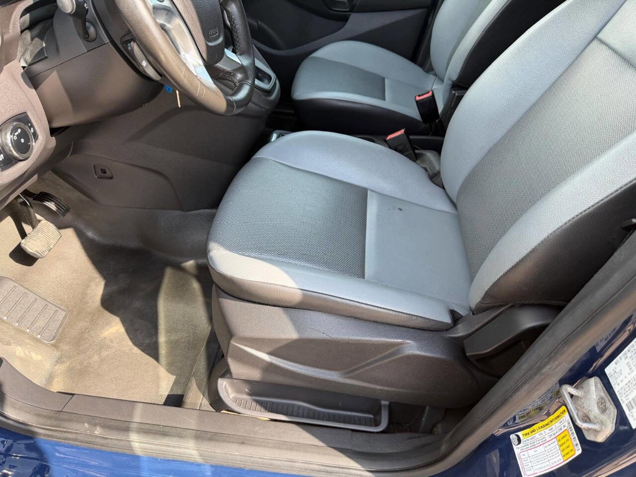 Used 2016 Ford Transit Connect XL image 19