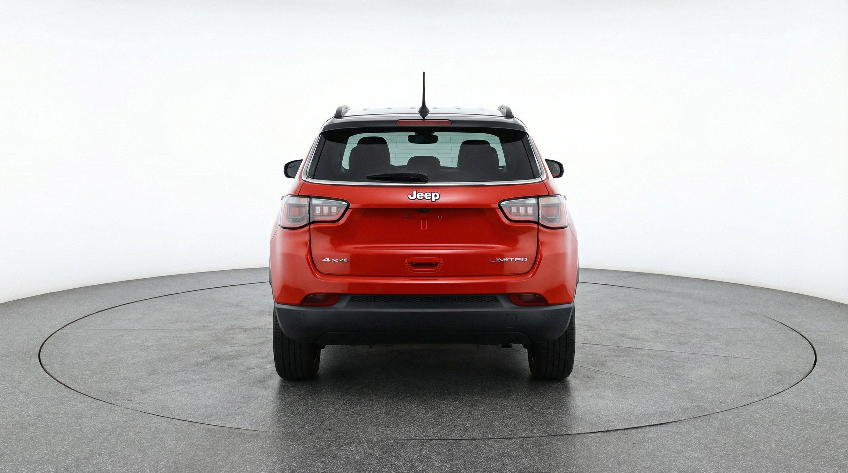 Used 2025 Jeep Compass Limited AWD/4WD image 7