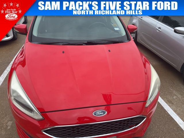 Used 2016 Ford Focus SE w/ SE Sport Package image 2