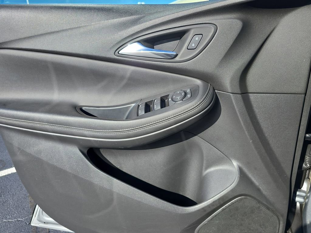 Used 2024 Buick Encore GX Sport Touring w/ Comfort Package image 28