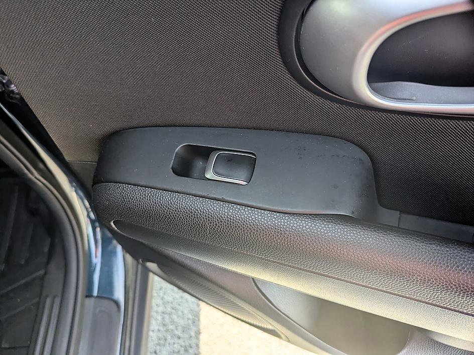 Used 2019 Kia Soul + image 31