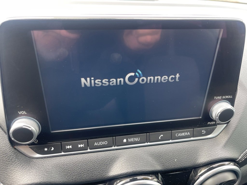 Certified 2022 Nissan Sentra SV image 13