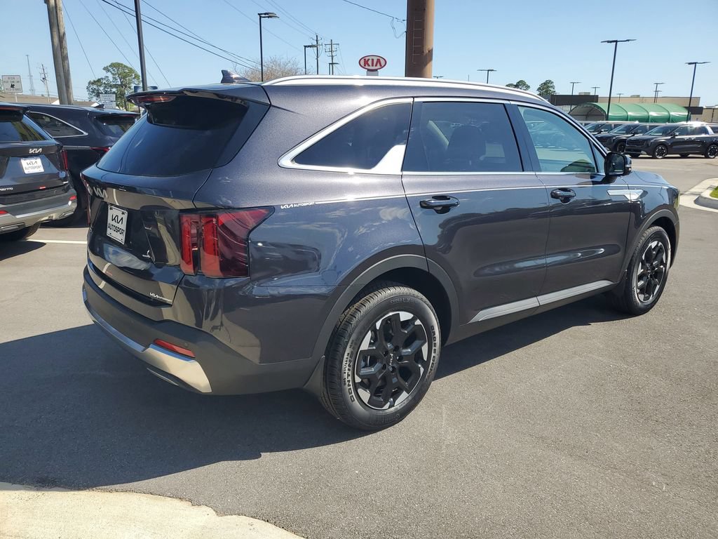 New 2026 Kia Sorento S w/ S Panoramic Sunroof Package FWD image 4