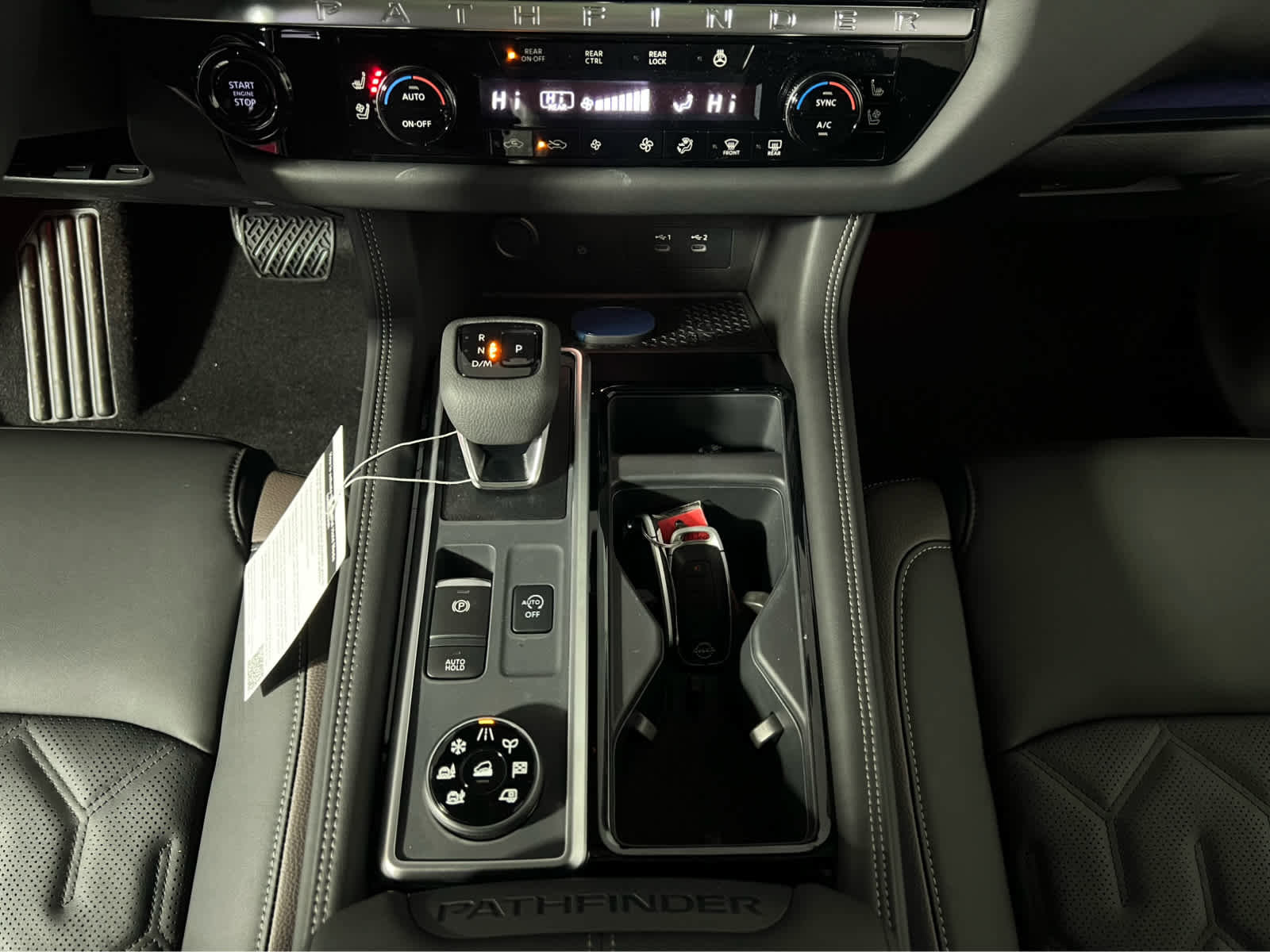 New 2026 Nissan Pathfinder Platinum image 10