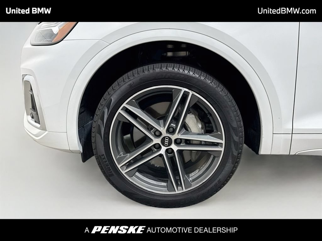Used 2021 Audi Q5 e Premium Plus AWD/4WD image 9