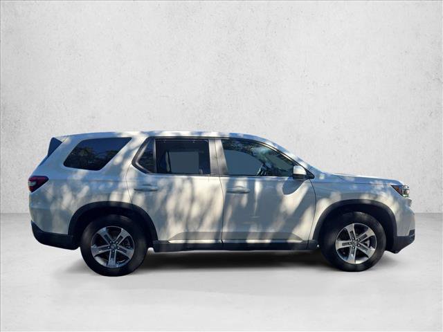 Certified 2025 Honda Pilot EX-L image 5
