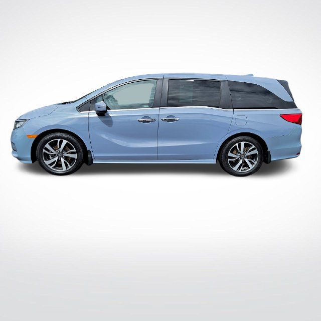 Used 2023 Honda Odyssey Touring image 2