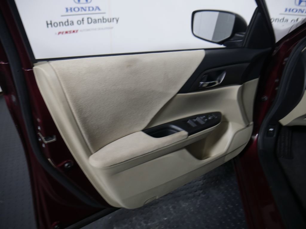 Used 2013 Honda Accord LX image 14