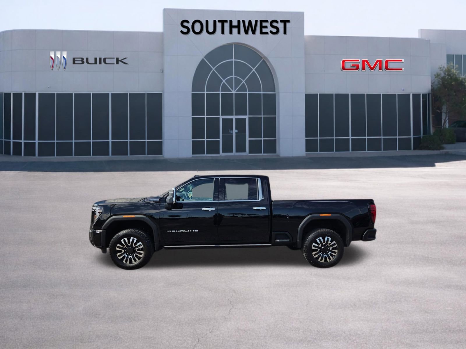 Certified 2025 GMC Sierra 2500 Denali Ultimate image 3