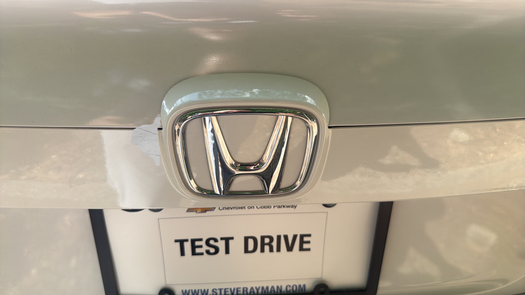 Used 2022 Honda Accord EX-L image 28