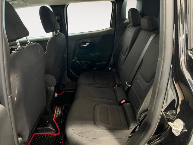 Used 2021 Jeep Renegade Latitude AWD/4WD image 11
