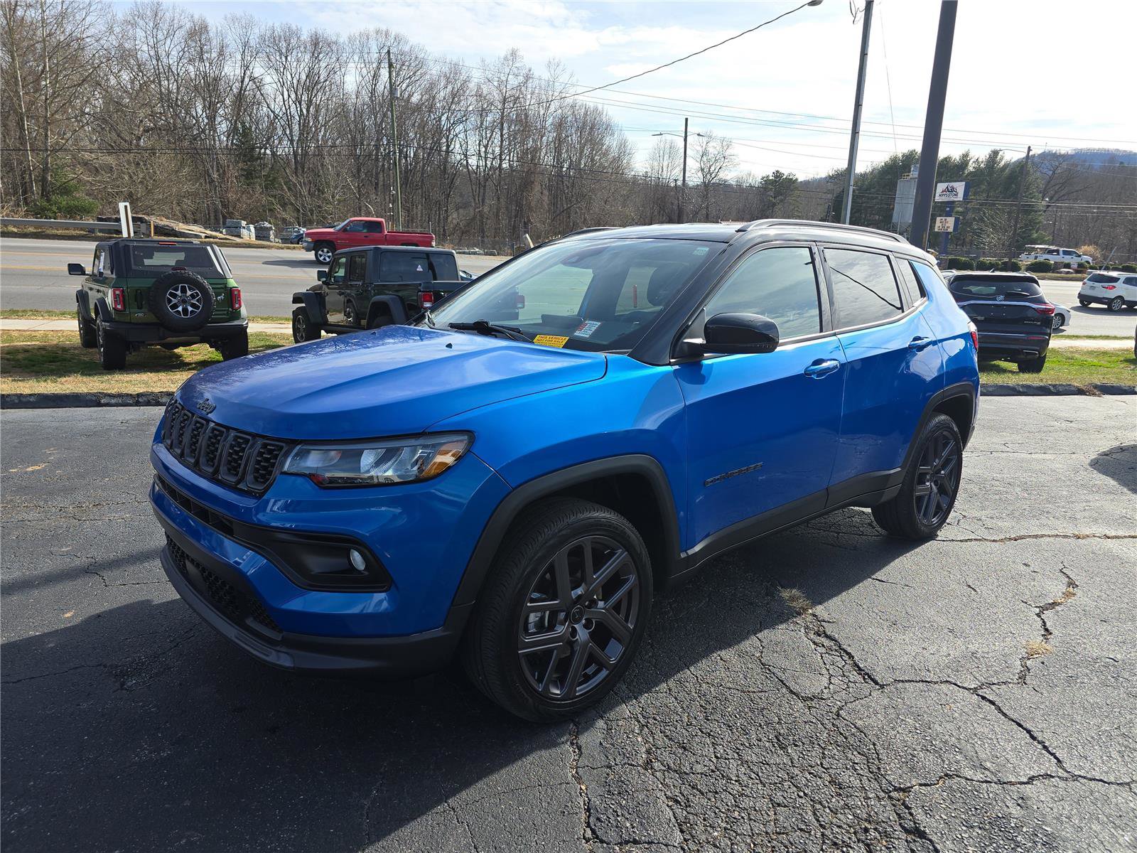 Used 2026 Jeep Compass Limited image 8