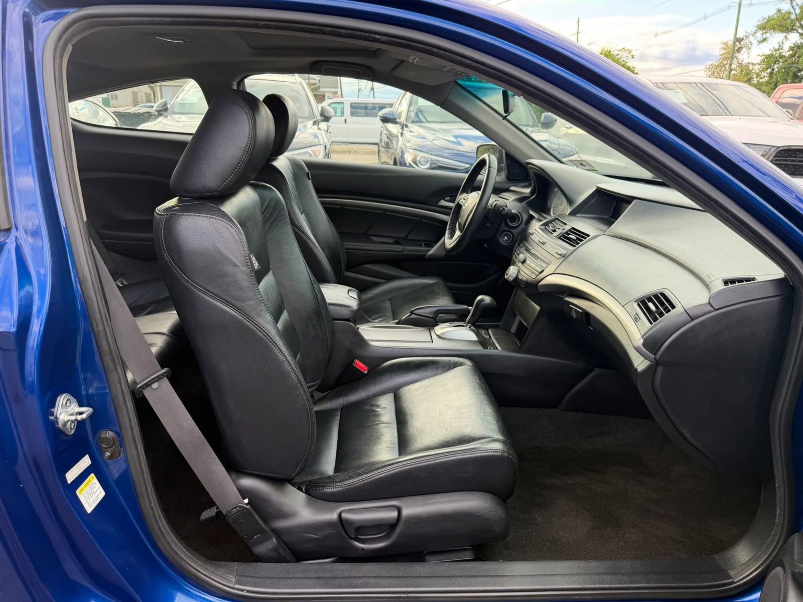 Used 2011 Honda Accord EX-L image 22