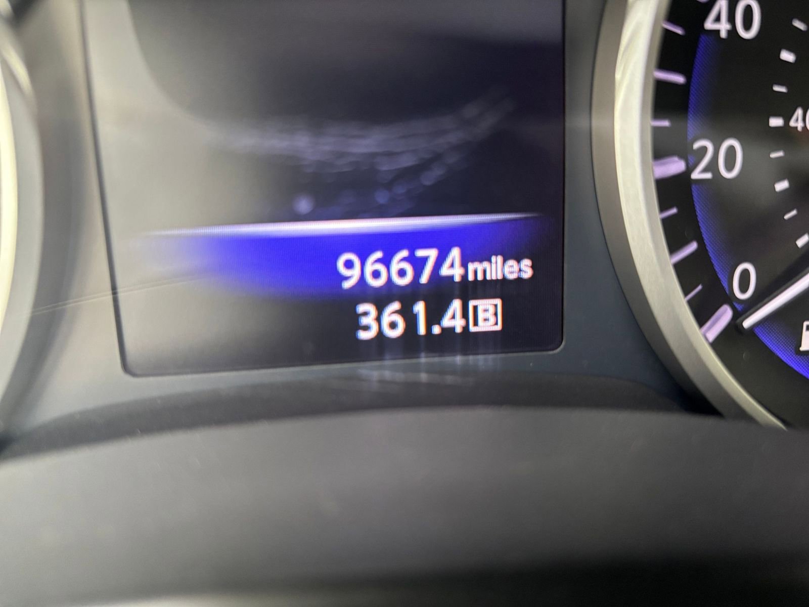 Used 2018 INFINITI Q60 3.0t Luxe AWD/4WD image 42