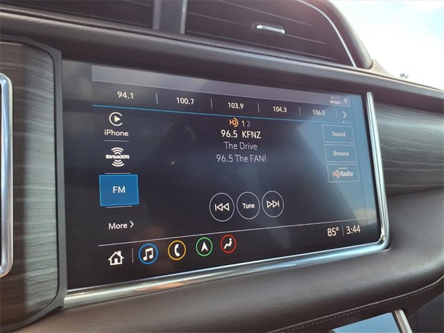 Used 2021 GMC Yukon Denali w/ Denali Premium Package image 56