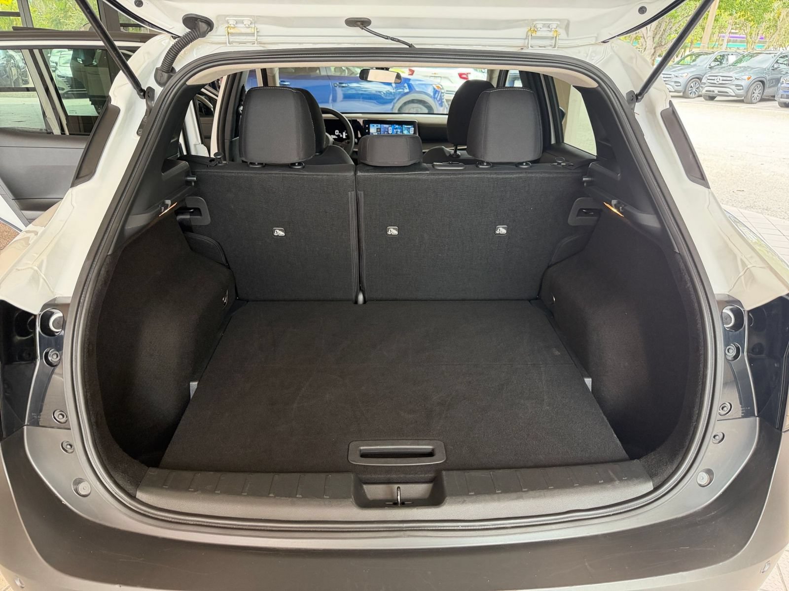 Used 2026 Nissan Kicks SV w/ Cold Weather Package FWD image 25