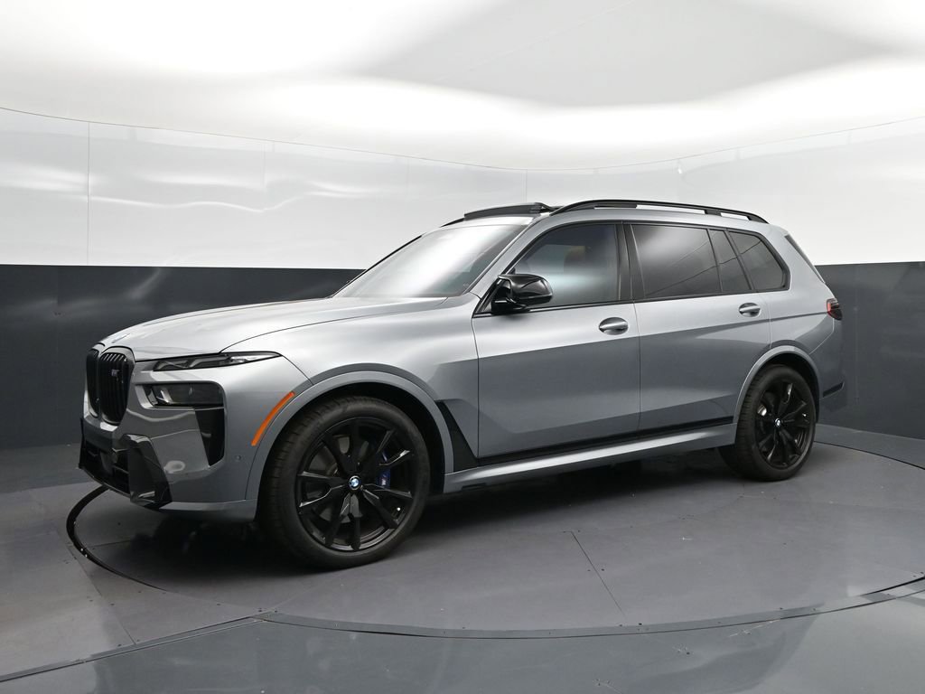 Used 2025 BMW X7 M60i w/ Executive Package AWD/4WD image 3