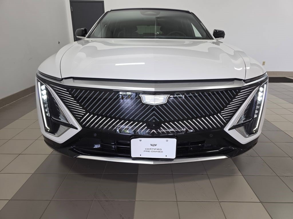 Certified 2024 Cadillac Lyriq Tech w/ Driver Assist Package AWD/4WD image 8