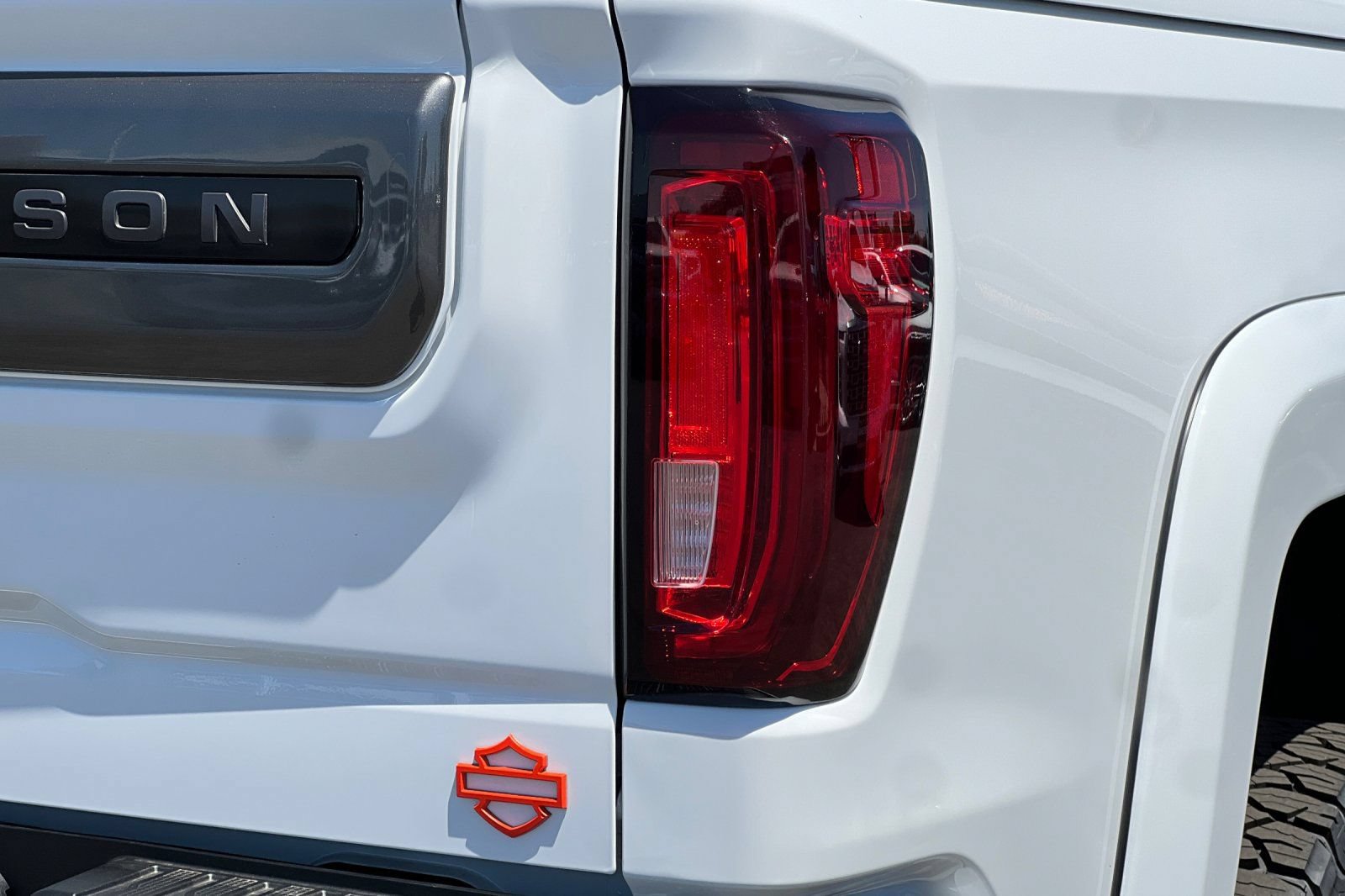New 2026 GMC Sierra 1500 AT4 w/ AT4 Premium Package AWD/4WD image 22