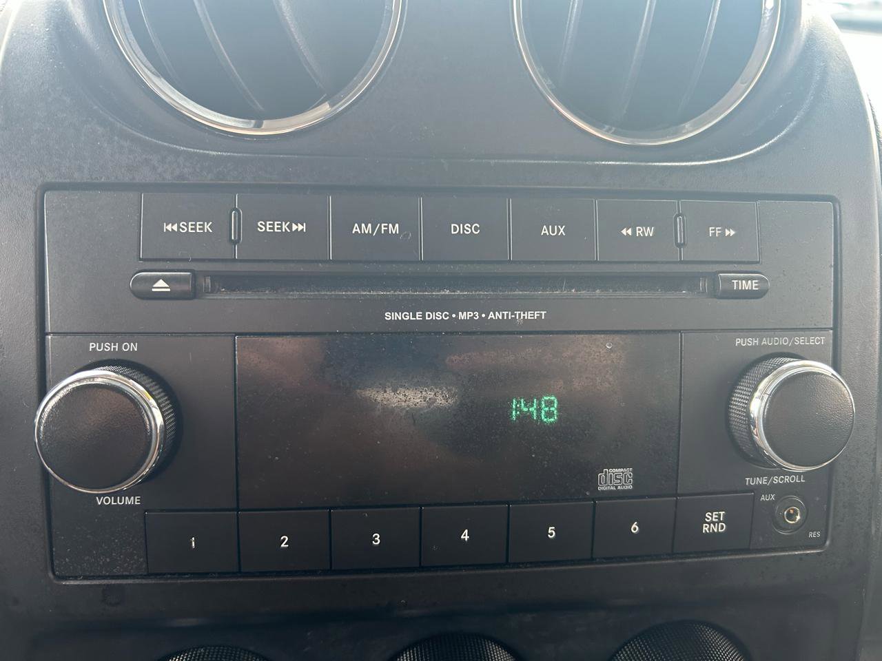 Used 2014 Jeep Patriot Latitude image 22