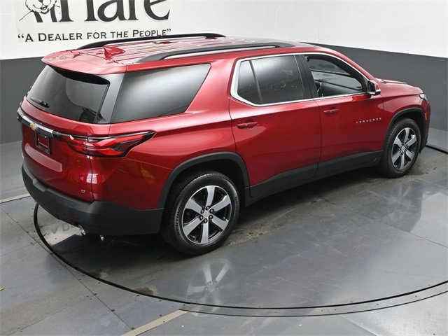 Used 2023 Chevrolet Traverse LT w/ LT Premium Package image 40