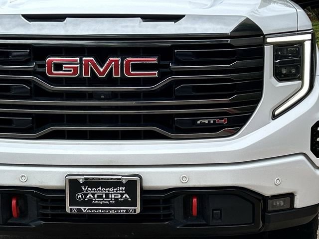 Used 2023 GMC Sierra 1500 AT4 w/ AT4 Premium Package AWD/4WD image 10