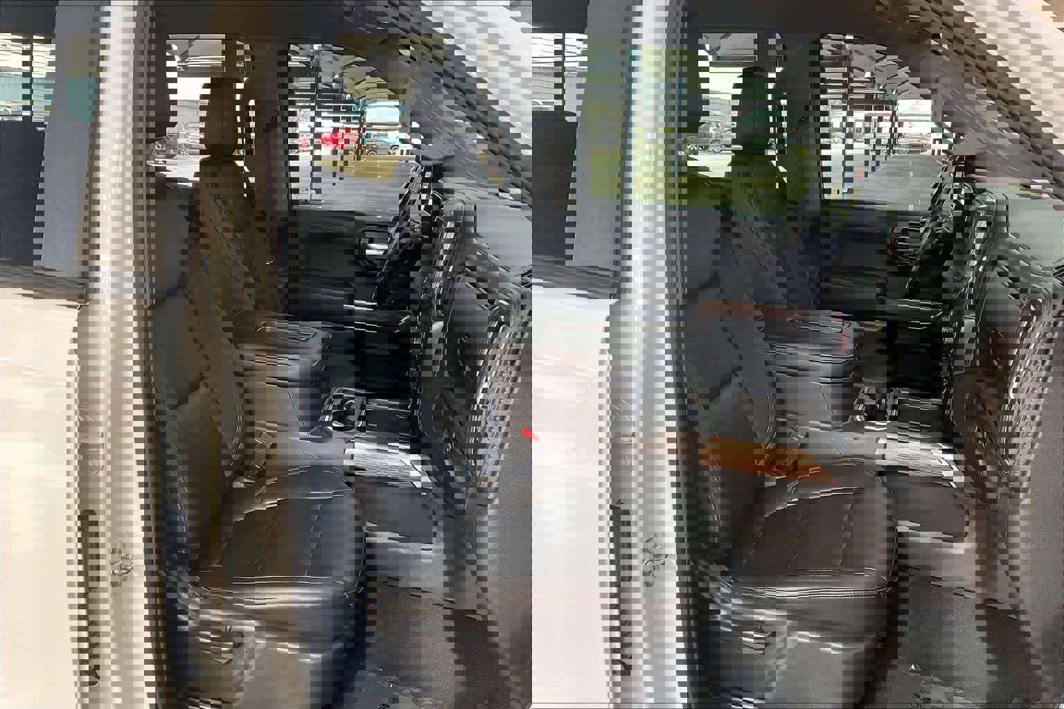 Used 2021 Chevrolet Silverado 1500 RST w/ Texas Edition Plus image 8