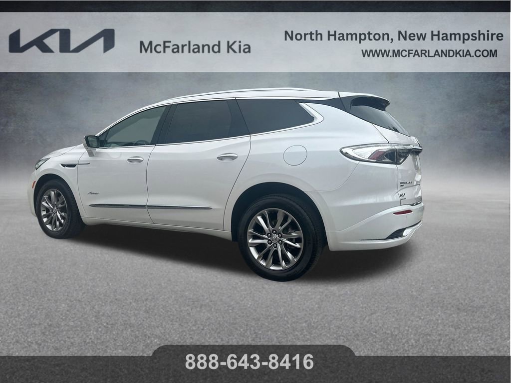 Used 2023 Buick Enclave Avenir w/ Avenir Technology Package AWD/4WD image 7