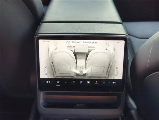 Used 2026 Tesla Model Y Long Range AWD/4WD image 17