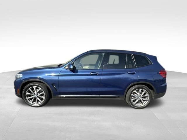 Used 2018 BMW X3 xDrive30i w/ Driving Assistance Package AWD/4WD image 3