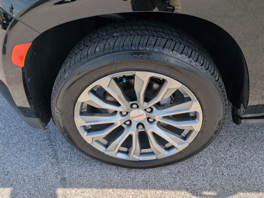 Used 2022 GMC Yukon Denali AWD/4WD image 54