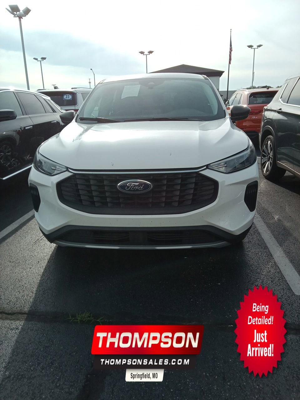 Used 2025 Ford Escape Active AWD/4WD image 1