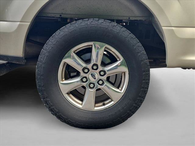 Used 2018 Ford F150 XLT w/ Equipment Group 301A Mid AWD/4WD image 11
