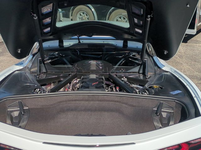 New 2027 Chevrolet Corvette Stingray Coupe w/ 1LT RWD image 24