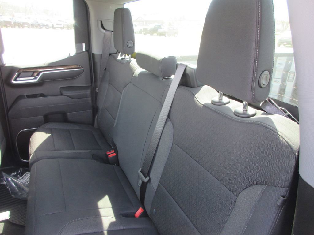 New 2026 GMC Sierra 1500 Elevation image 13